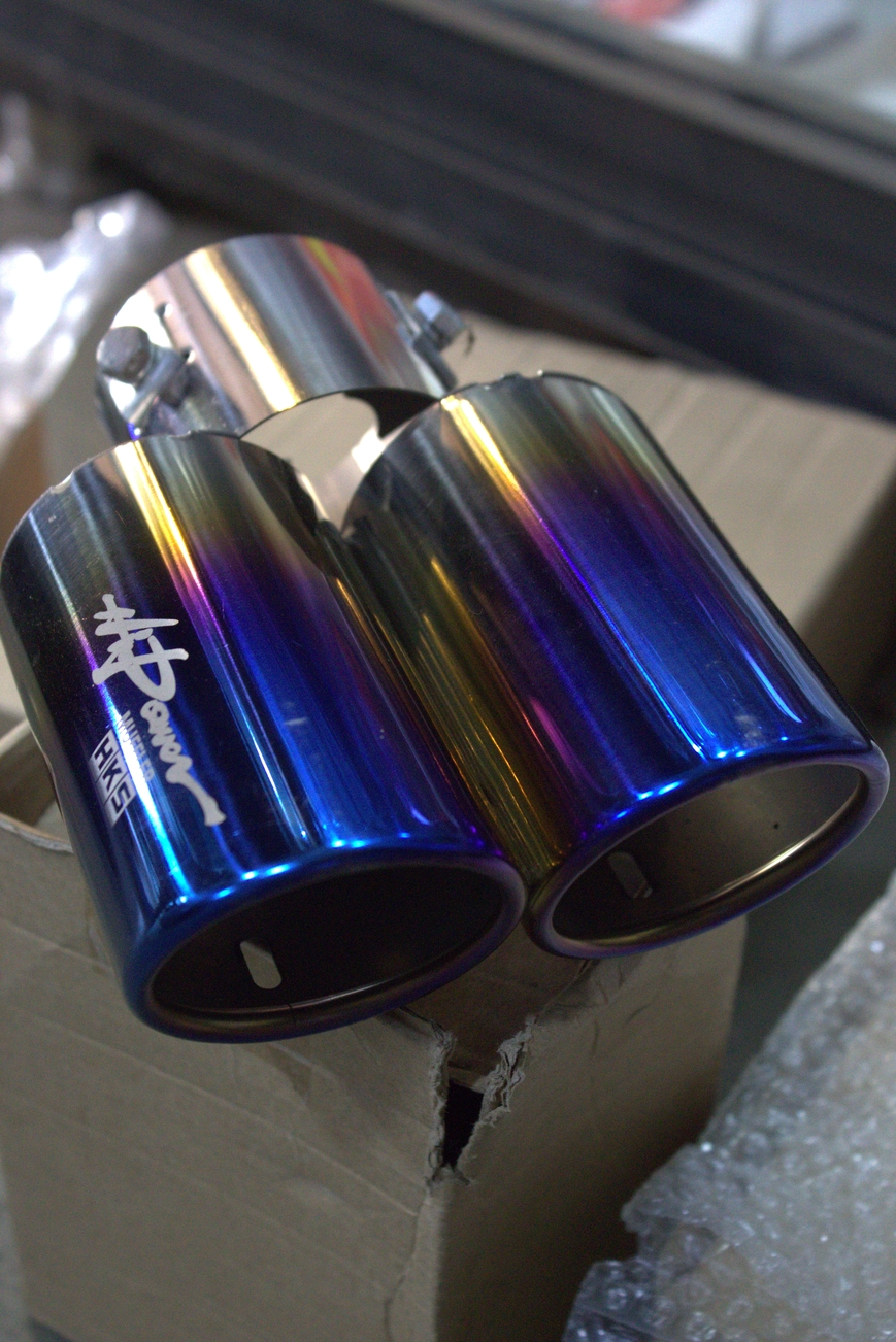 HKS round twin tip exhaust muffler